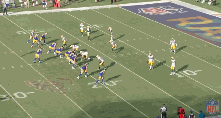 Goff TD 3 to #83.gif
